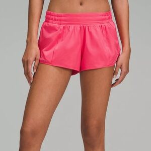 🌟NWOT🌟Lululemon Hotty Hot High-Rise Lined Short 2.5" Size 6 Lip Gloss